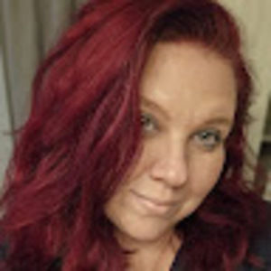 Meet your Posher, April renee